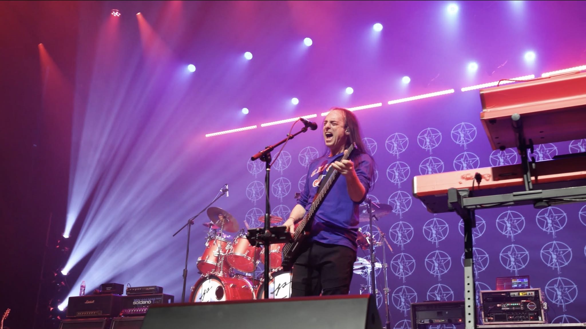 Dave Cornwall Freewill the Rush Experience. Photo credit Alex Chacon